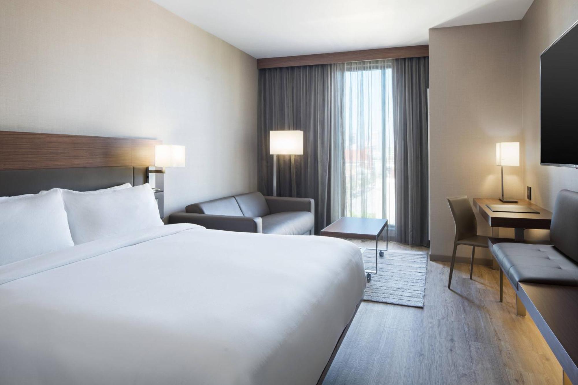 Ac Hotel By Marriott Louisville Downtown Esterno foto