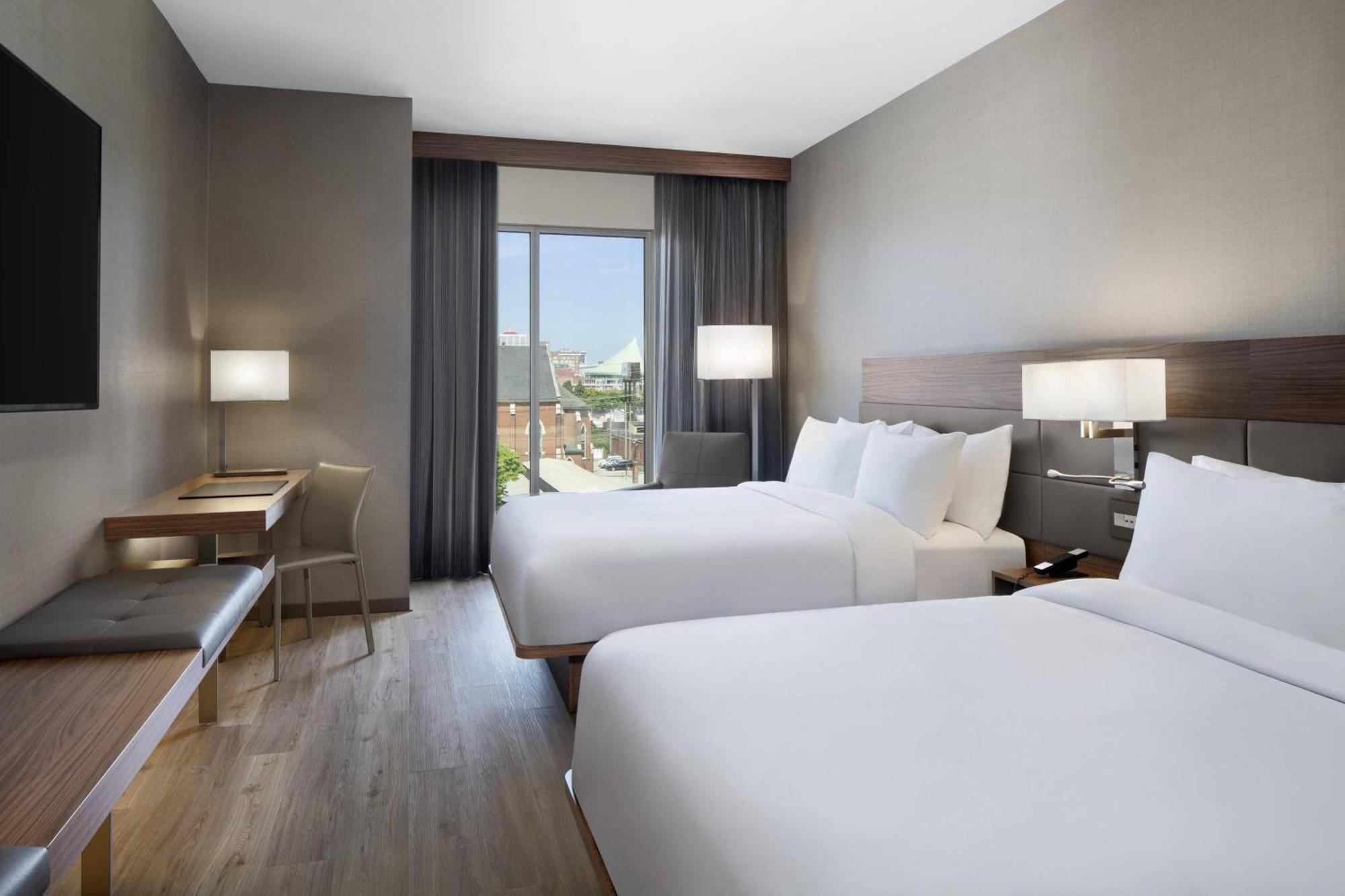 Ac Hotel By Marriott Louisville Downtown Esterno foto